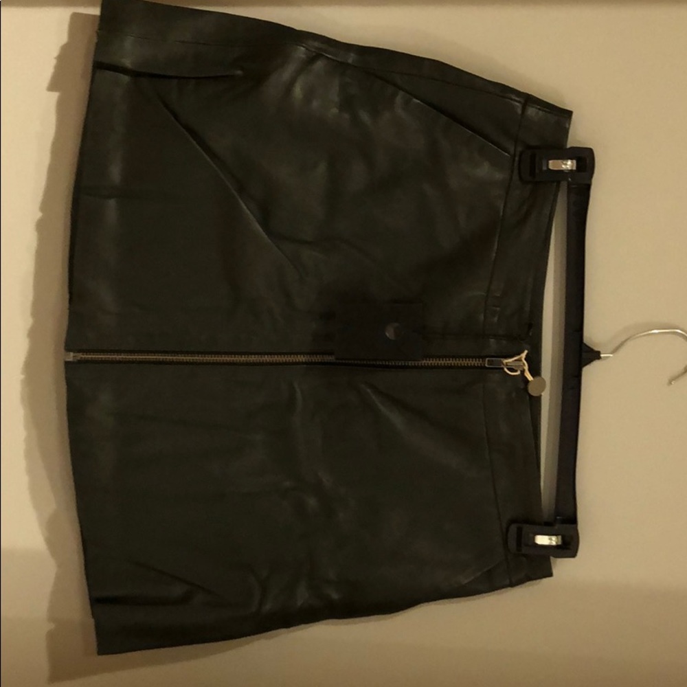 Leather skirt